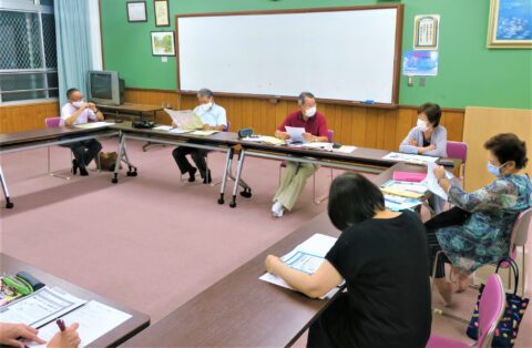 委員会の会議の様子
